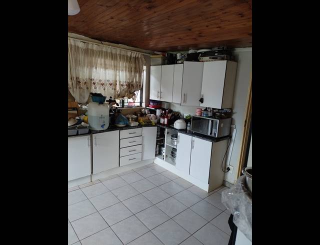 3 BEDROOM HOUSE FOR SALE IN BAKERTON
